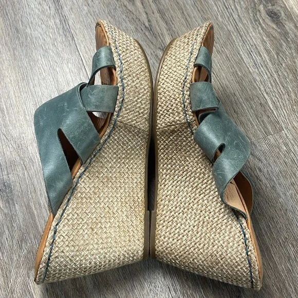 Born Leather Sandals Size 6 - Picture 9 of 13